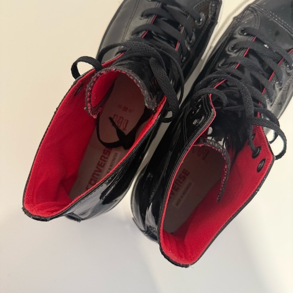 Converse Chuck Taylor Men 11 Black Patent Leather High Top Sneakers Red Lining - Picture 6 of 9